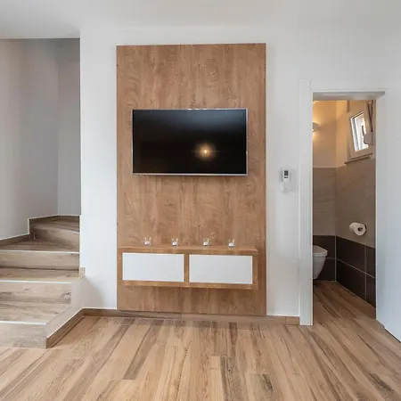 Luxury Apartments - La Vir 1 & 2 Exterior photo